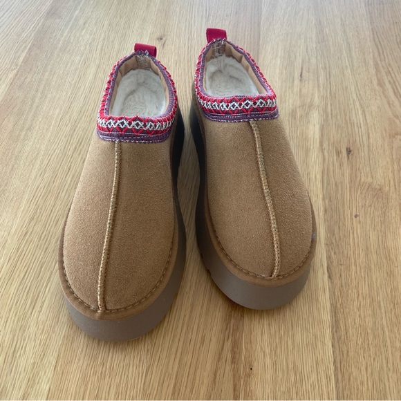 Platform Mocassins - Picture 2 of 5